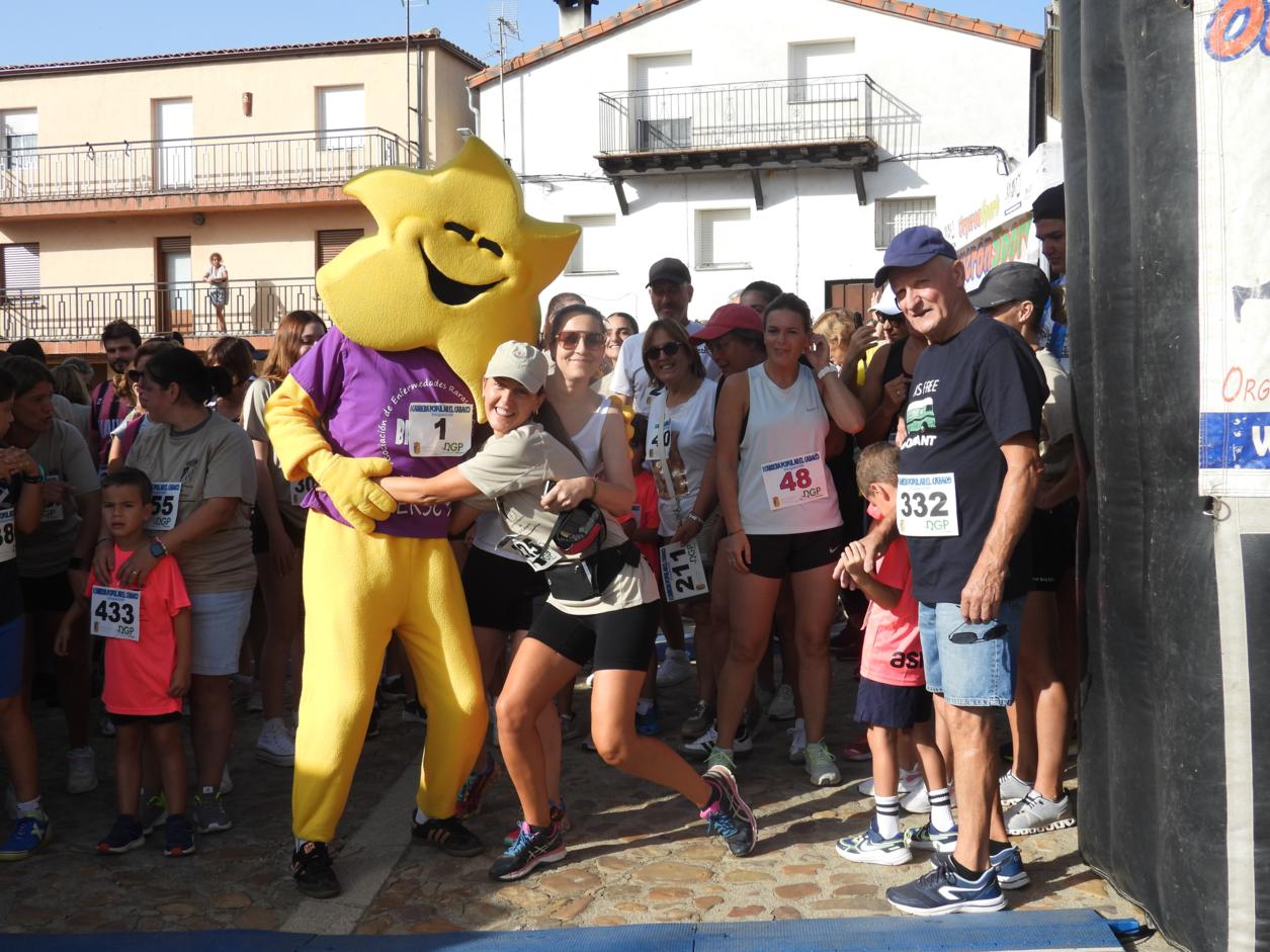 El Cabaco se vuelca con la solidaridad y el deporte en su primera Carrera Popular a favor de Aerscyl