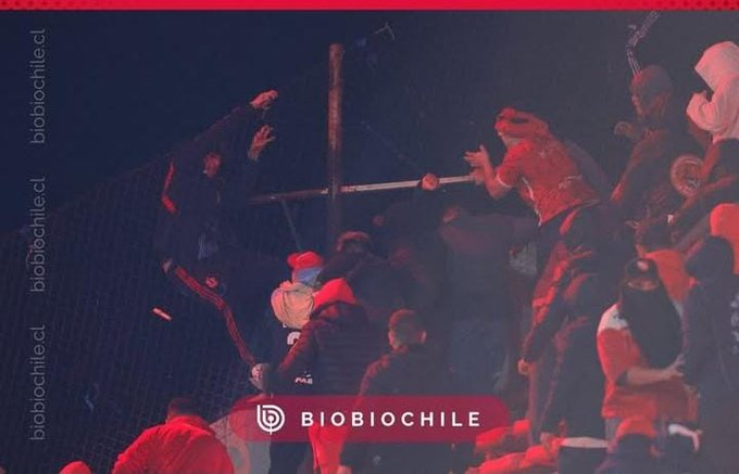 Más de 100 detenidos y 200 heridos en una batalla campal en un partido de fútbol en Argentina