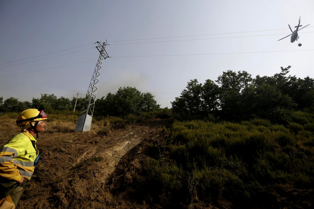 Castilla y León combate 29 incendios activos, diez de ellos en nivel 2 de peligrosidad