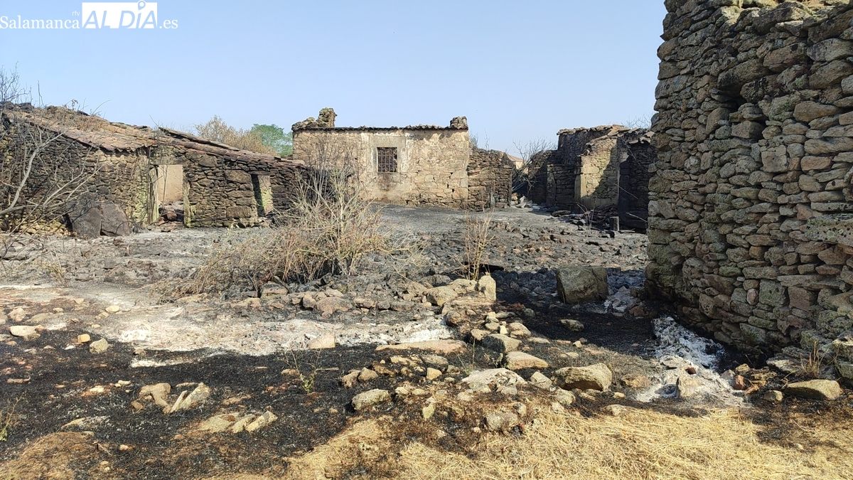 Lumbrales se vuelca con los afectados por el incendio de Cipérez con una comida popular solidaria