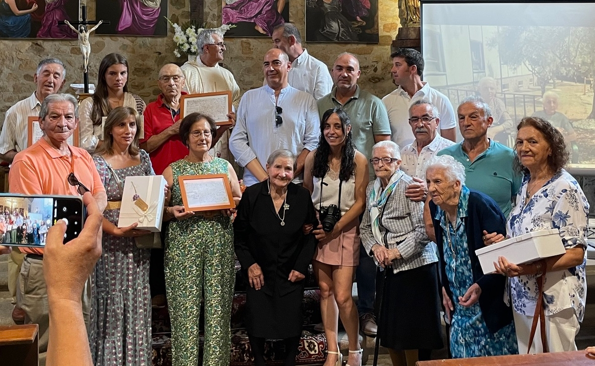 El Maíllo rinde un cálido homenaje a sus seis nuevas centenarias
