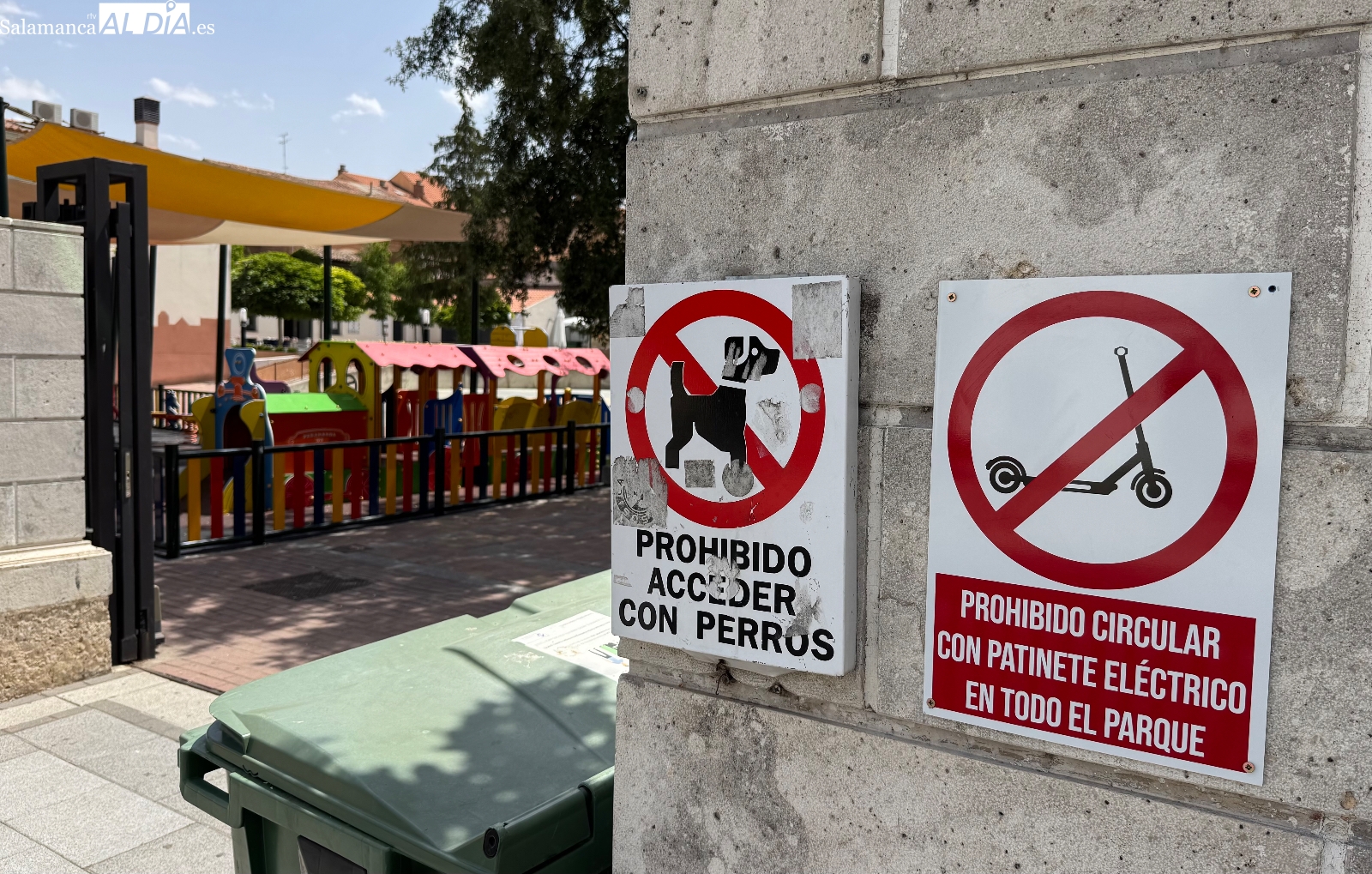 Instaladas nuevas señales que prohiben el uso de patinetes eléctricos en el parque La Huerta