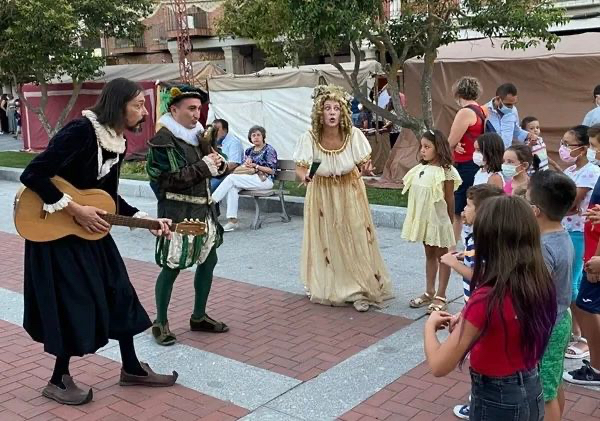 Peñaranda se transforma con su esperado Mercado Barroco