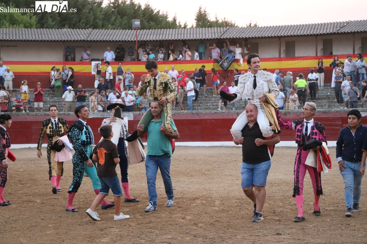 Triunfo de Andrés Romero, Del Álamo y Diosleguarde con un buen encierro de Orive en Vitigudino