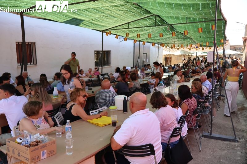 Gran bingo, encierro infantil y fiesta del agua para terminar el fin de semana en Amatos de Alba