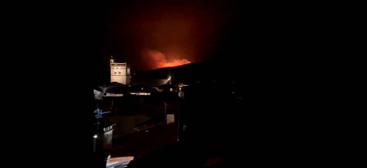 VÍDEO | La Sierra de Francia, en vilo: un nuevo incendio en Nava de Francia, tras el de anoche en La Alberca