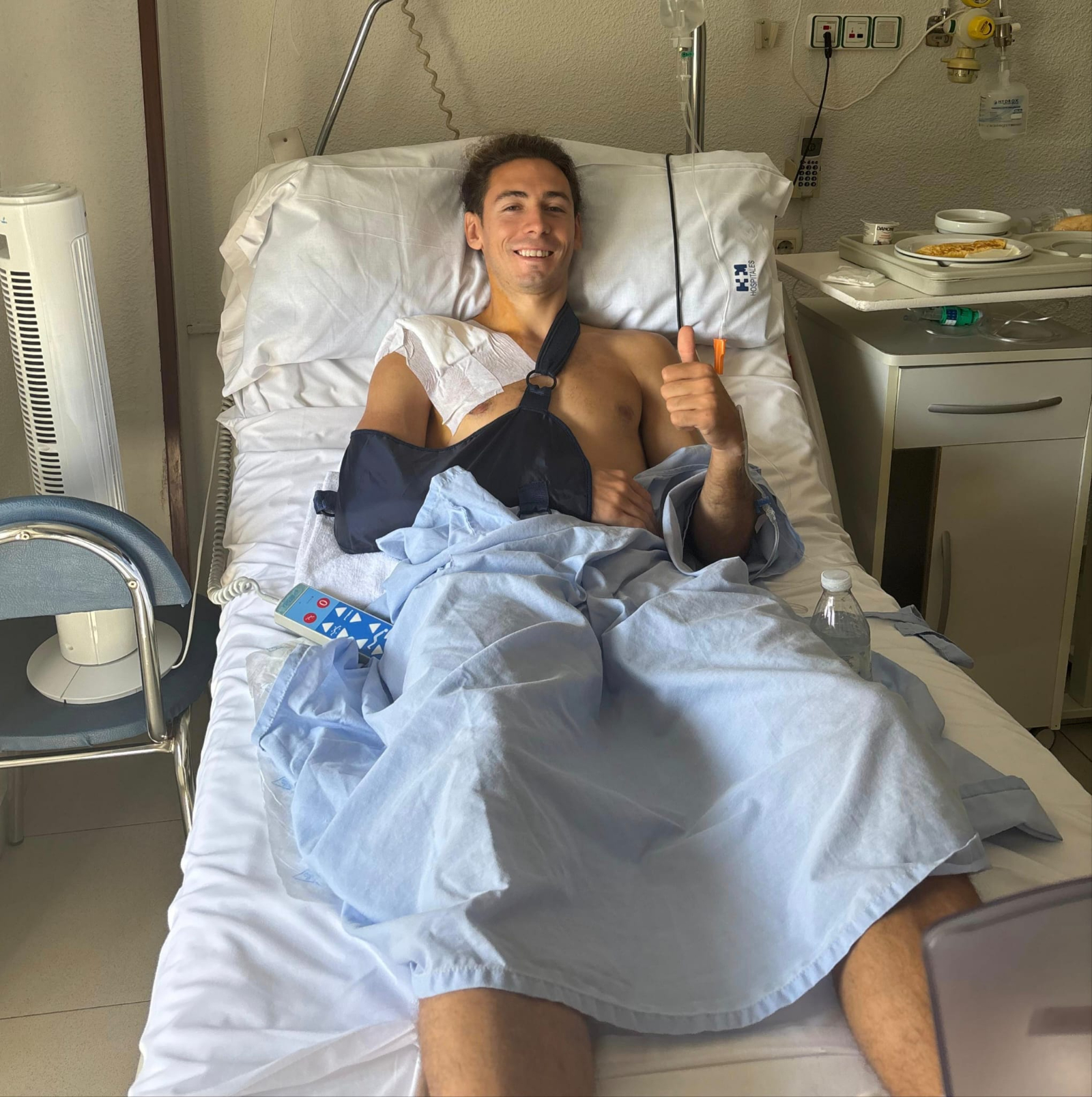 Aarón Piñán, operado con éxito de su luxación en el hombro derecho