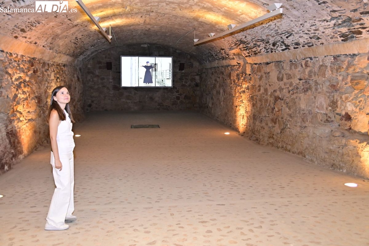 FOTOS | Un viaje a los orígenes de Salamanca a través de las visitas guiadas en el Cerro de San Vicente