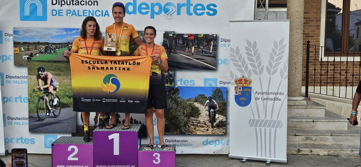 Ester Rodríguez logra el título regional de triatlón estándar