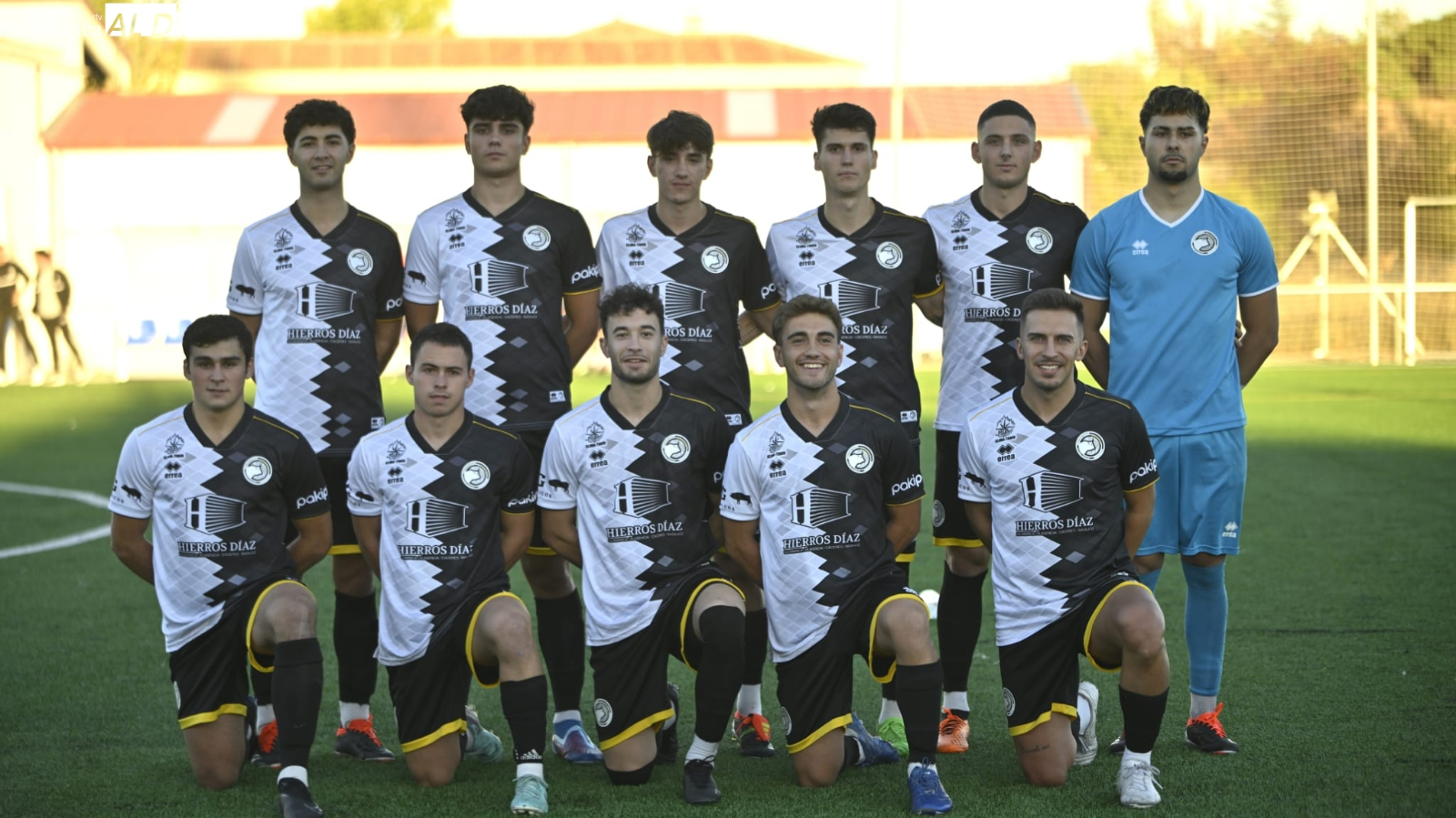 El filial de Unionistas jugará sus partidos como local en Las Pistas