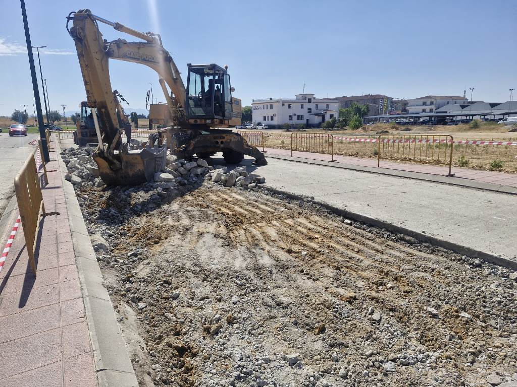 En marcha el arreglo de parte del pavimento de la calle Doctor Ernesto Sánchez-Villares