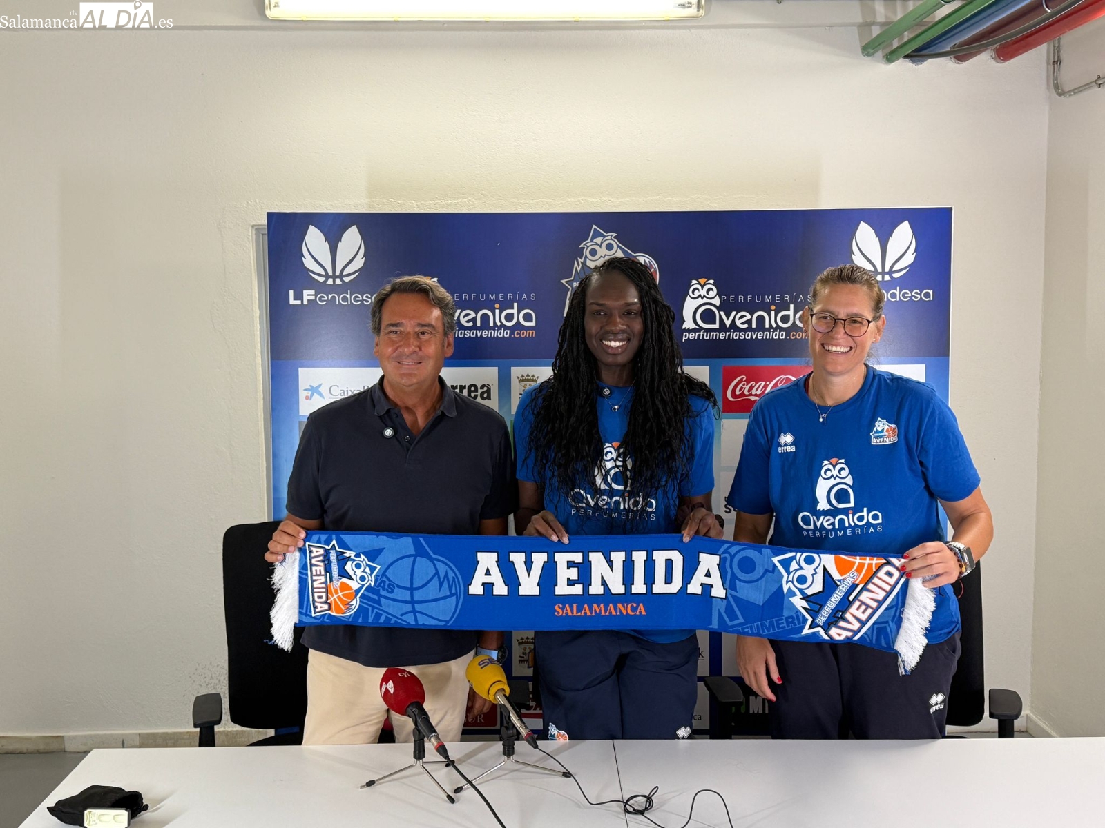 Mousdandy Djaldi-Tabdi se presenta con Avenida: Este club es ambición