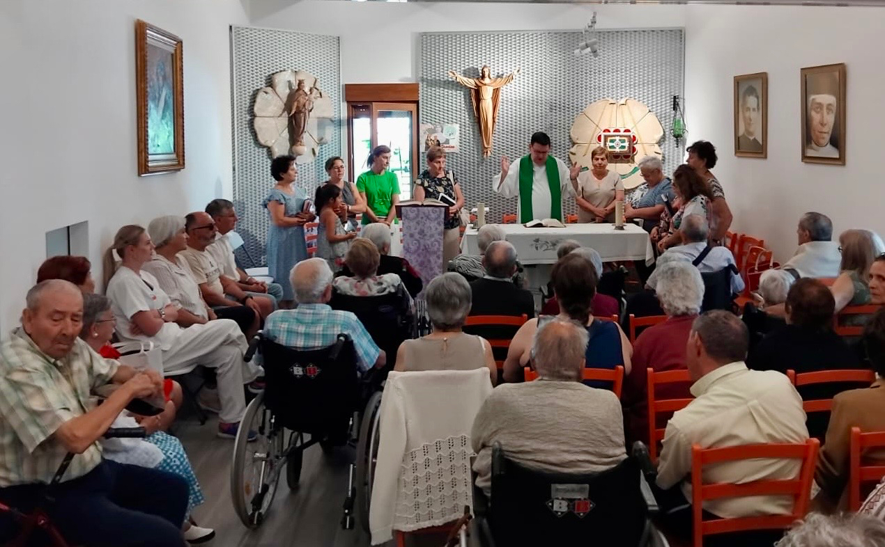 Más de medio centenar de personas participan en los actos por la beata Eusebia Palomino en Cantalpino