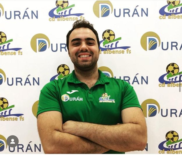 Corazón verdiblanco para un proyecto ambicioso: Adrián González vuelve al Albense