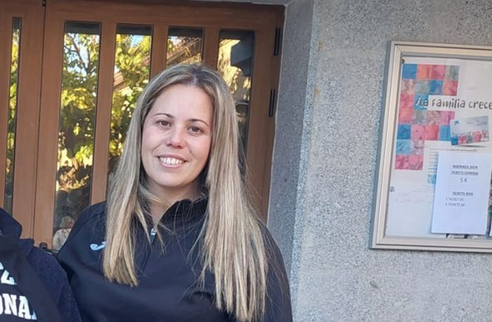 La alcaldesa de Santibáñez de la Sierra acusa al PSOE de mentir en una moción de censura motivada por intereses políticos y personales