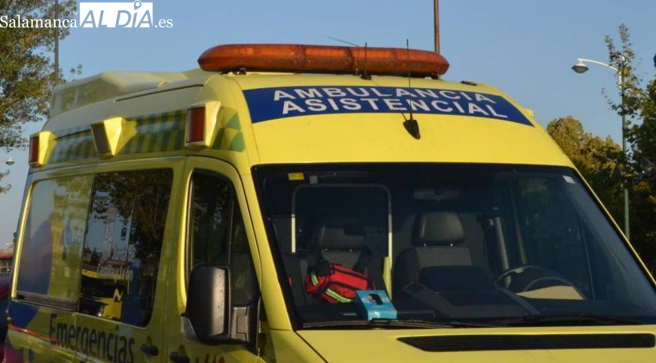 Un herido tras la salida de vía de un turismo en la carretera DSA-660, en Gomecello