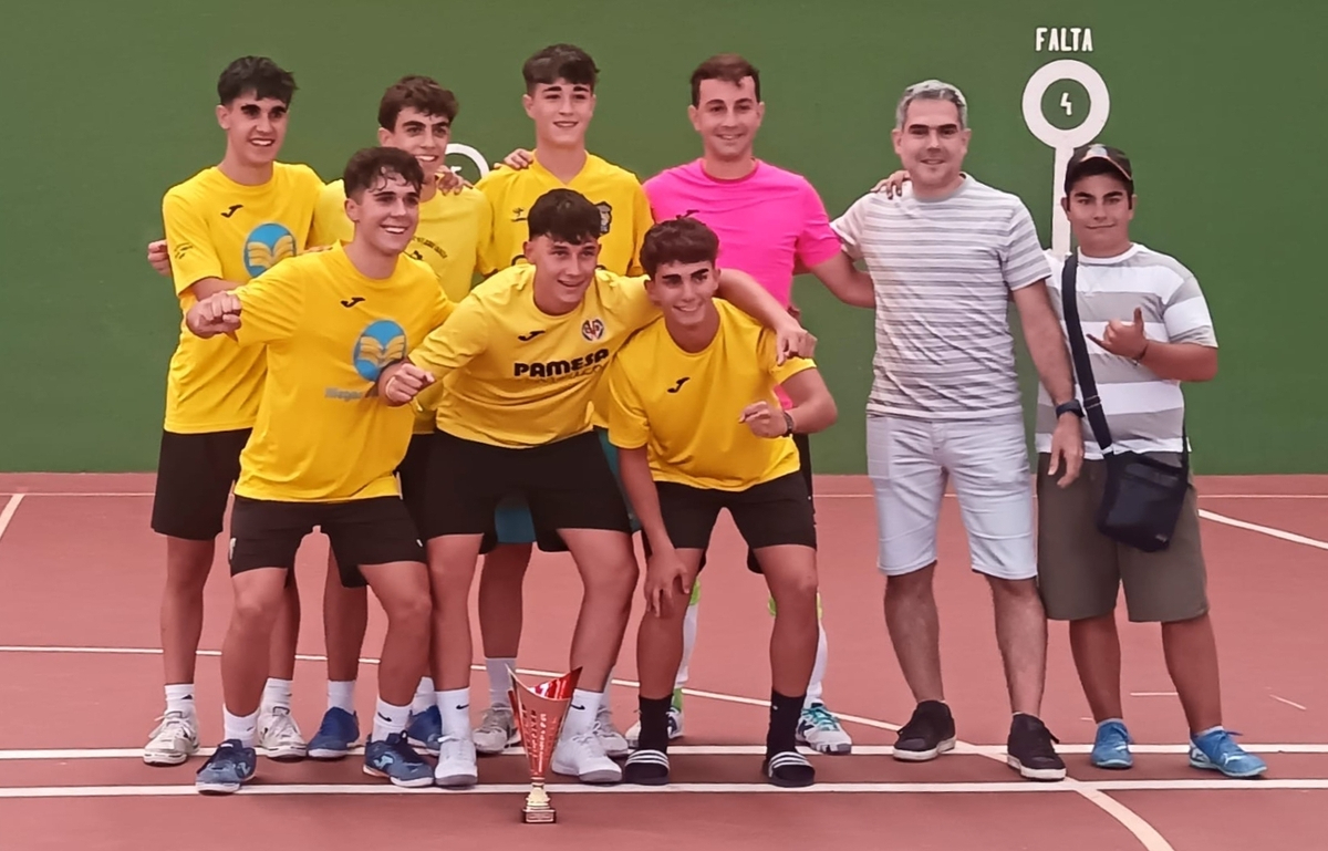 Los Pupilos de Alberto se coronan en el VI Torneo de Fútbol Sala de Sardón de los Frailes