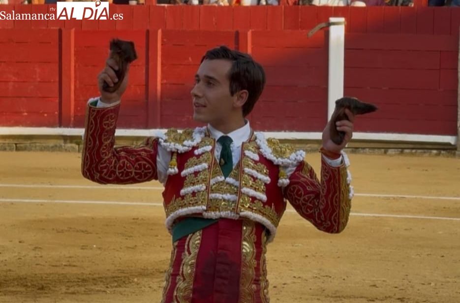 Puerta Grande para un rotundo Ismael Martín con las figuras en Toro