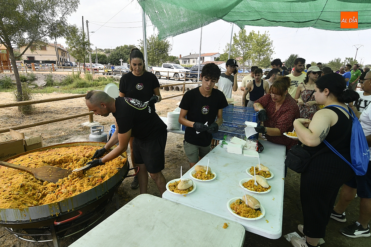 Fuentes de Oñoro despide sus fiestas de La Asunción con ambiente festivo y tradición taurina