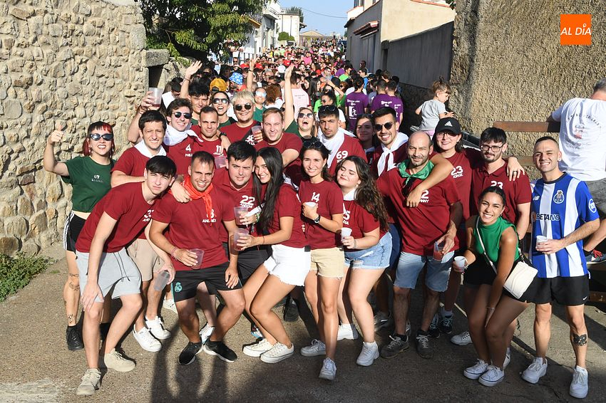 Encierro a caballo, paellas y verbenas para honrar a San Agustín en Villar de Ciervo