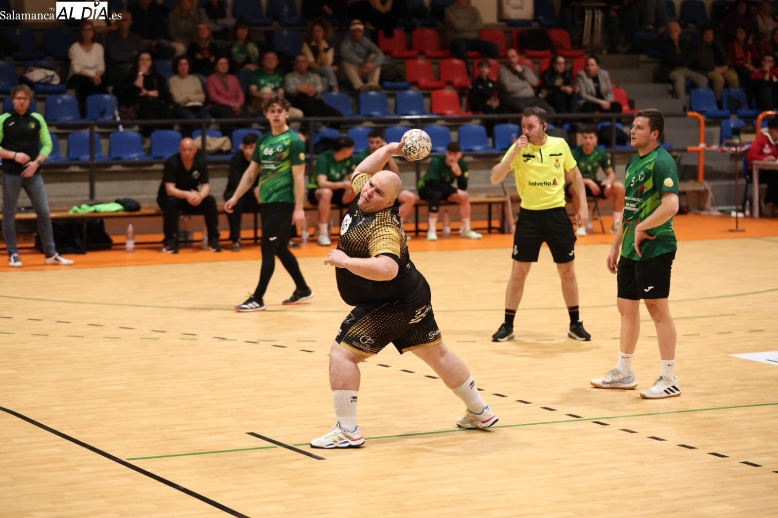 El BM Salamanca presenta al técnico Martín Rechimón y su campaña Solo faltas tú para reconquistar a la afición: Hay ambiente familiar