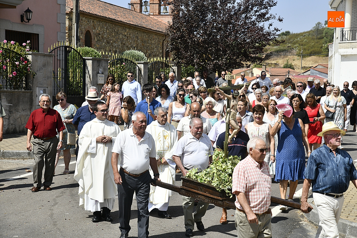 Serradilla del Llano honra al Cristo con devoción y solemnidad en el día grande de sus fiestas