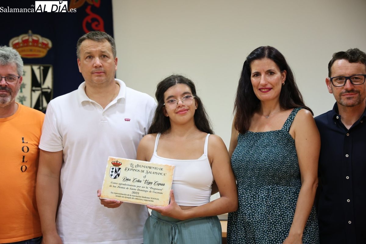 Chupinazo y pregón para comenzar las fiestas de Doñinos