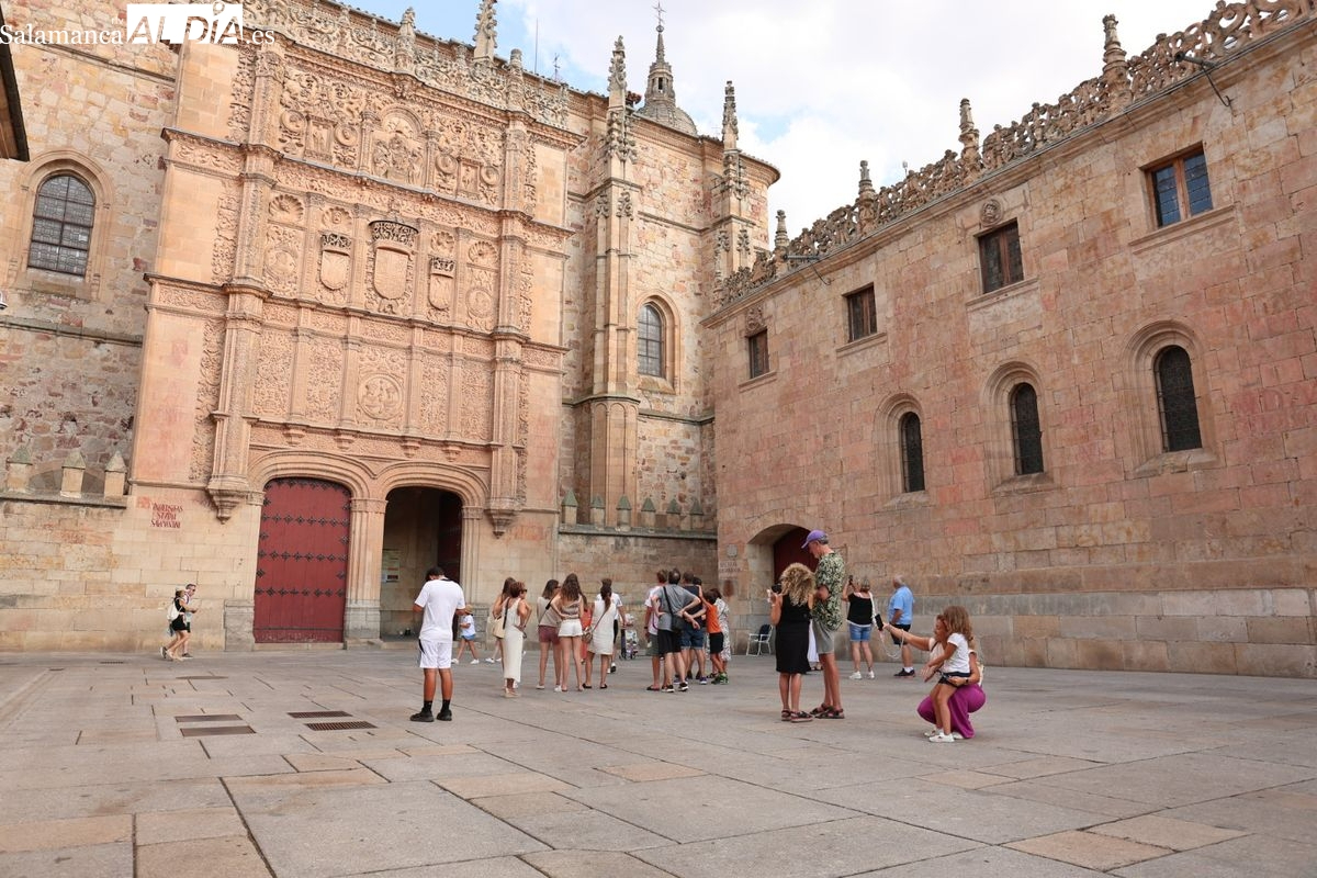 Un total de 37 provincias estarán mañana en aviso por calor, diez con riesgo naranja y máximas de hasta 42ºC; Salamanca, entre ellas