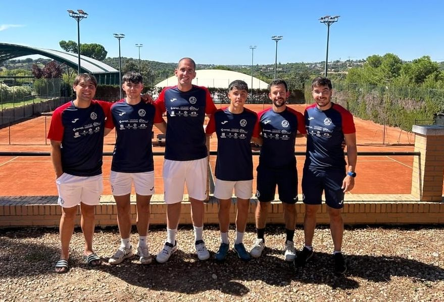 El Club Tenis Alba de Tormes inicia su asalto a la división de plata del tenis nacional