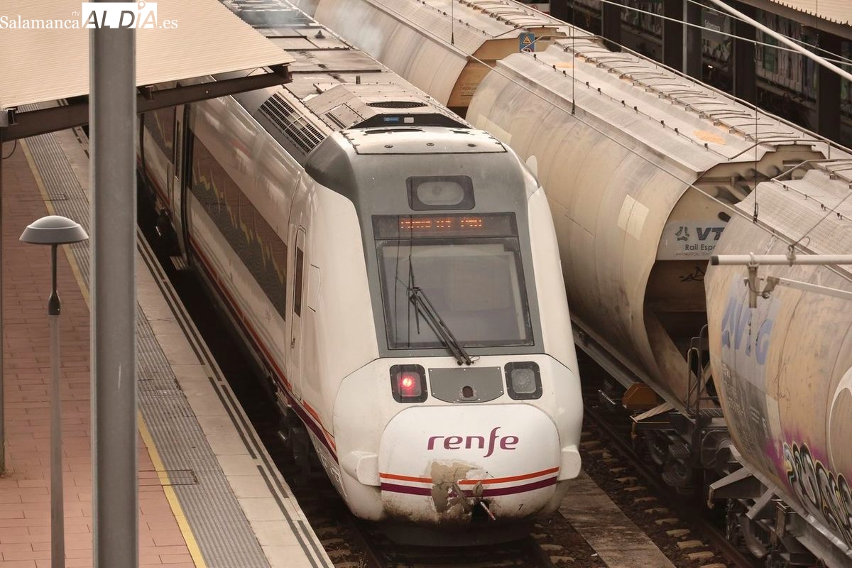 Renfe vende más de 2,5 millones de billetes del Verano Joven, un 25% más que en 2024