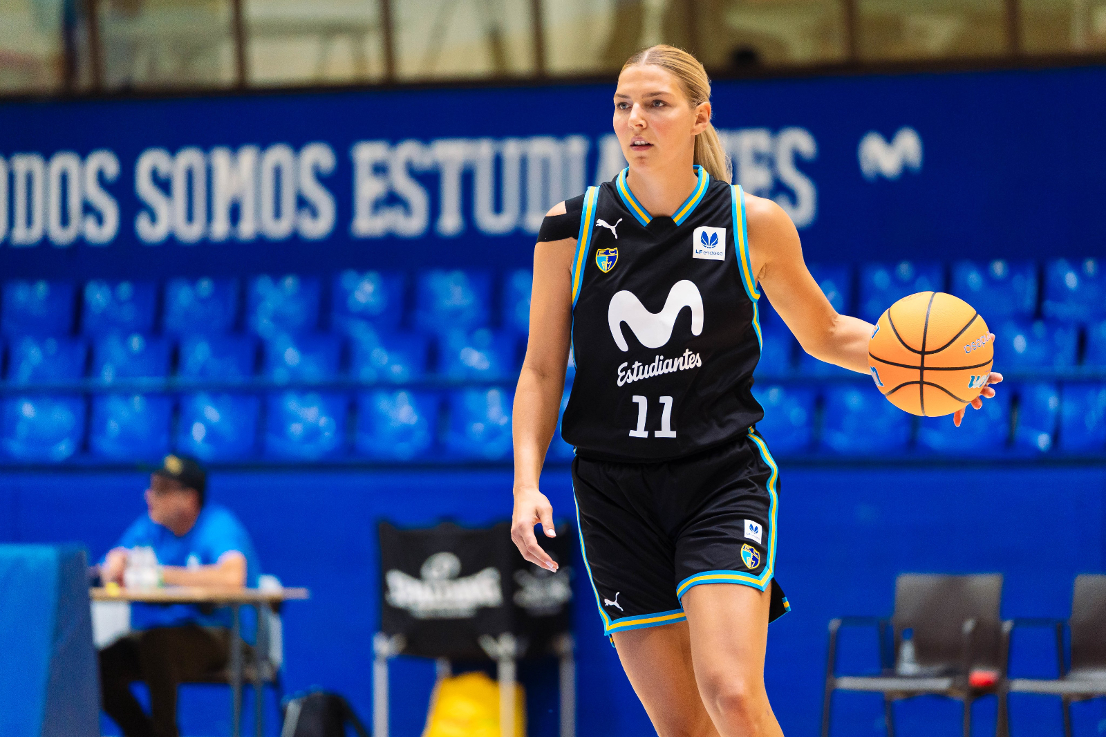 Maria Jespersen, exjugadora de Perfumerías Avenida, anuncia su embarazo y pausa su carrera deportiva