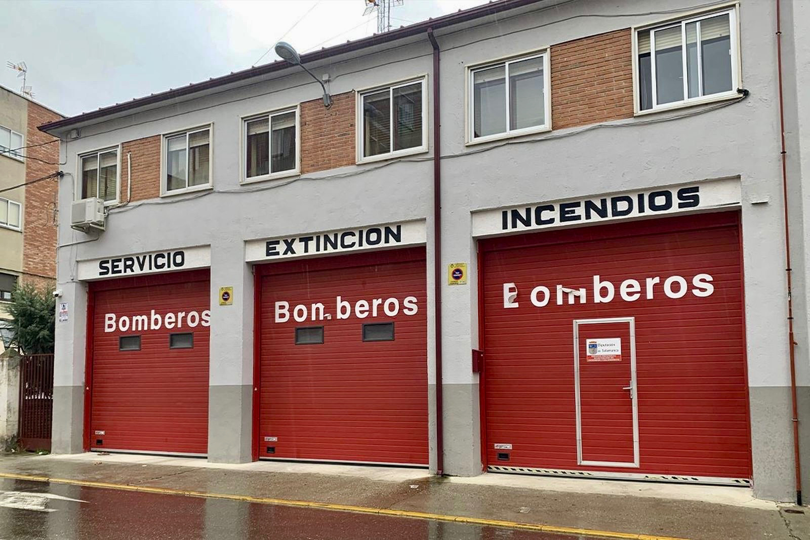 PeC plantea la puesta en marcha de una recogida de firmas para reclamar un parque de bomberos comarcal