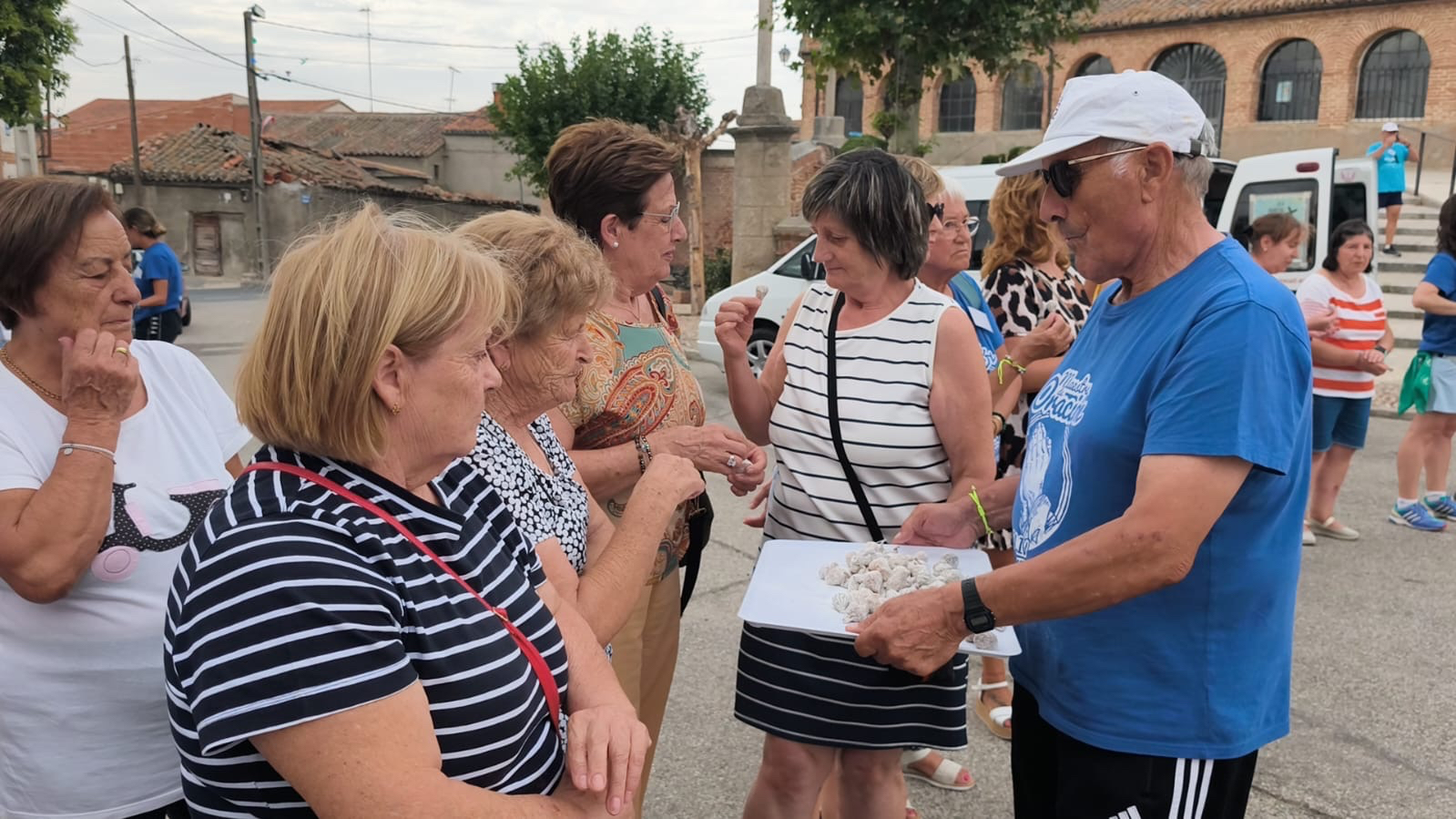 Aldeaseca de la Frontera revive con emoción la Comunión del Higo junto a la XLV Marcha Teresiana