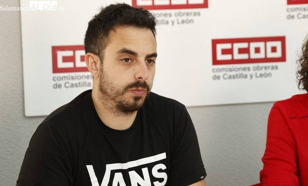 Falta de profesores y sobrecarga de tareas para los docentes en los centros de Salamanca, según CCOO