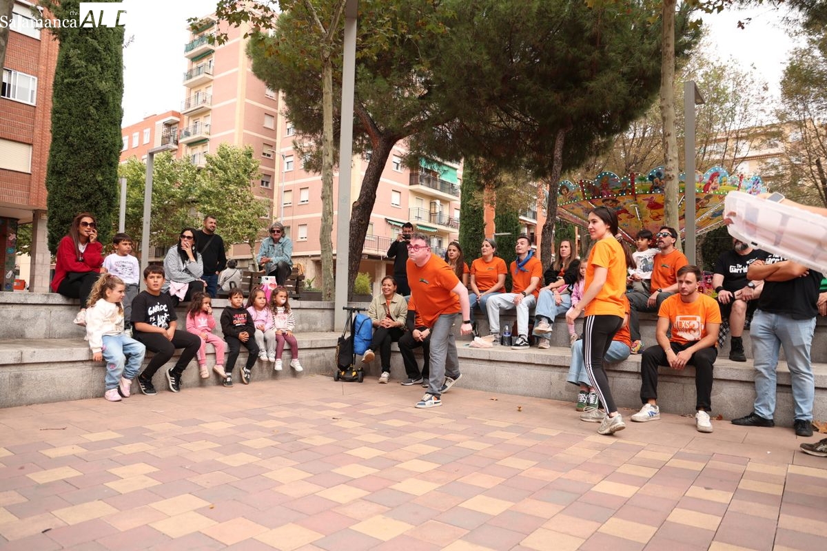 FOTOS | Garrido pone a prueba la puntería de sus vecinos con el lanzamiento de hueso de aceituna