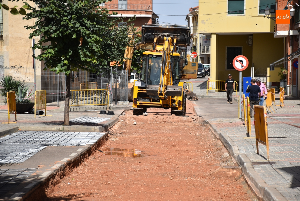 Extendida la actuación de reparación de la calle Cárcabas