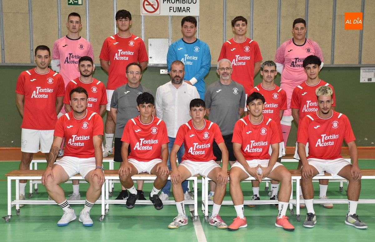 El III Senior encara la recta final de su preparación para el debut liguero