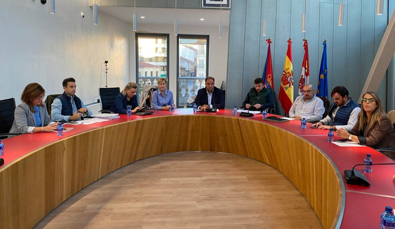 El Ayuntamiento de Guijuelo cede gratis 44 solares a la Junta para desbloquear la construcción de vivienda pública