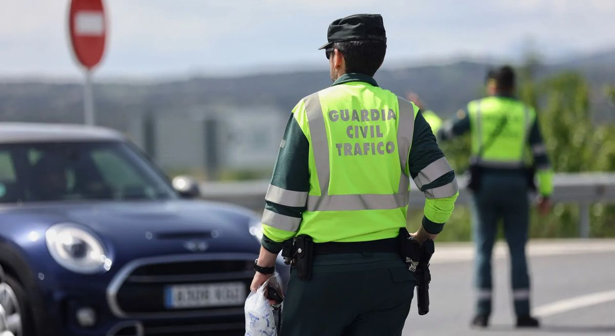 Herida una mujer de 60 años tras una salida de vía en la N-620 en Calzada de Don Diego