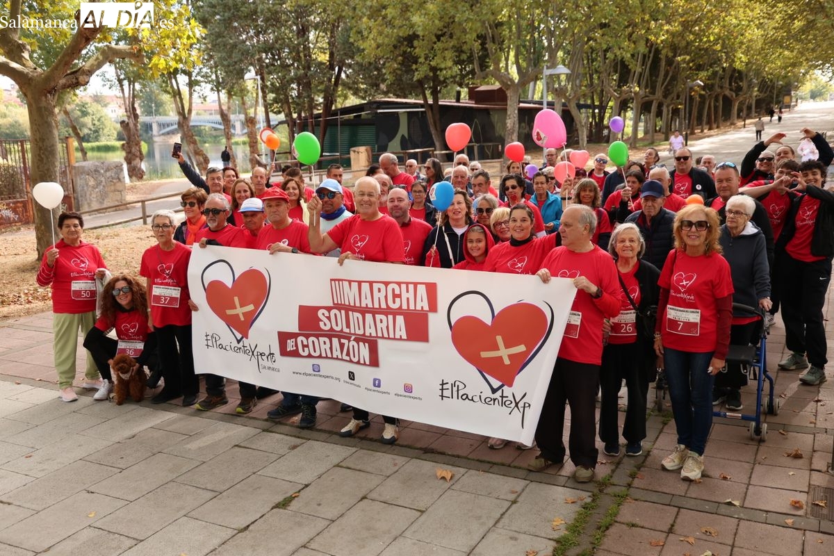 FOTOS | La III Marcha del Corazón recorre Salamanca para visibilizar las enfermedades cardiovasculares