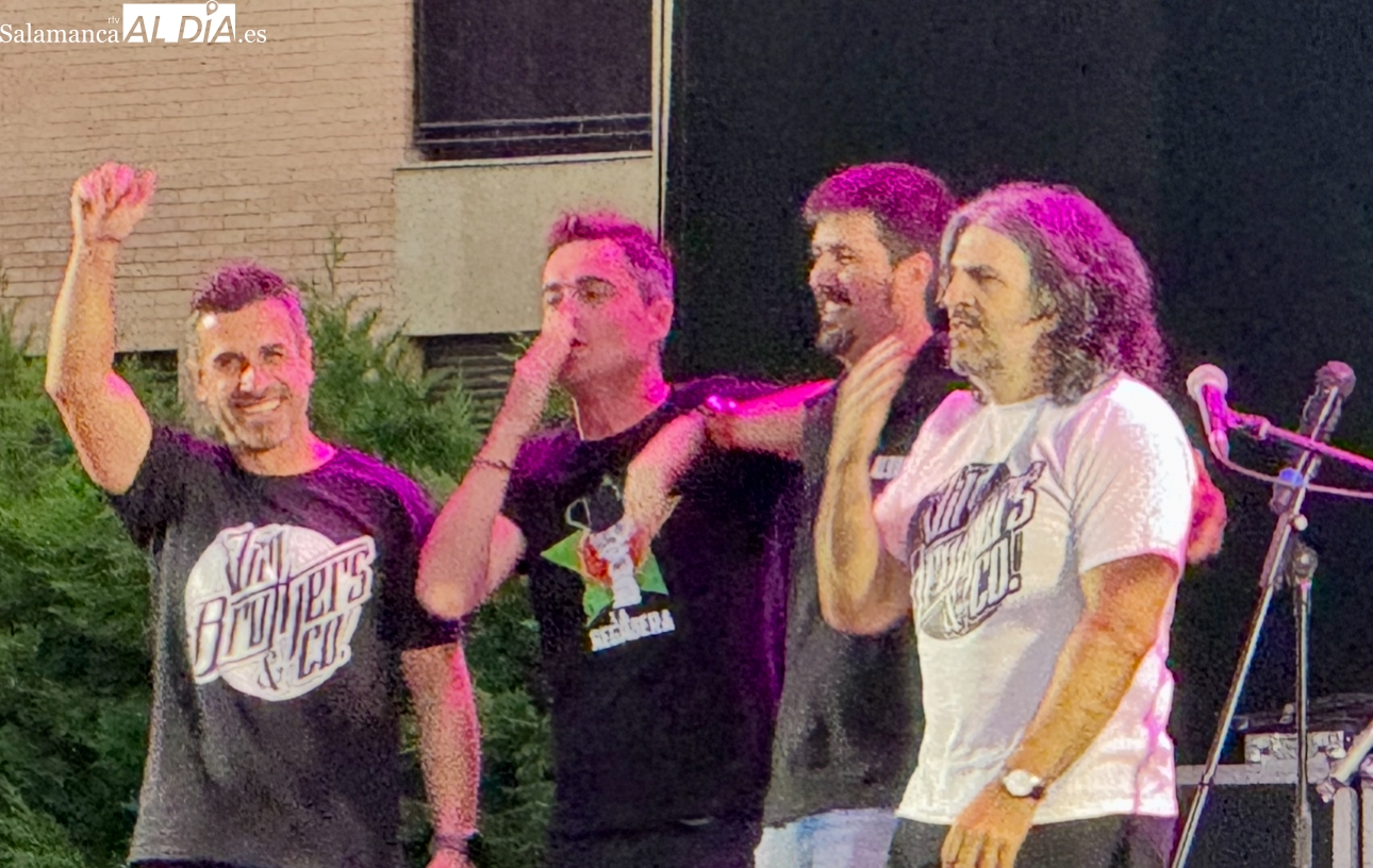 El divertido recuerdo de Álex Clavero del Airadilos Fest en favor de AERSCYL en el arranque de temporada del Francotirarock