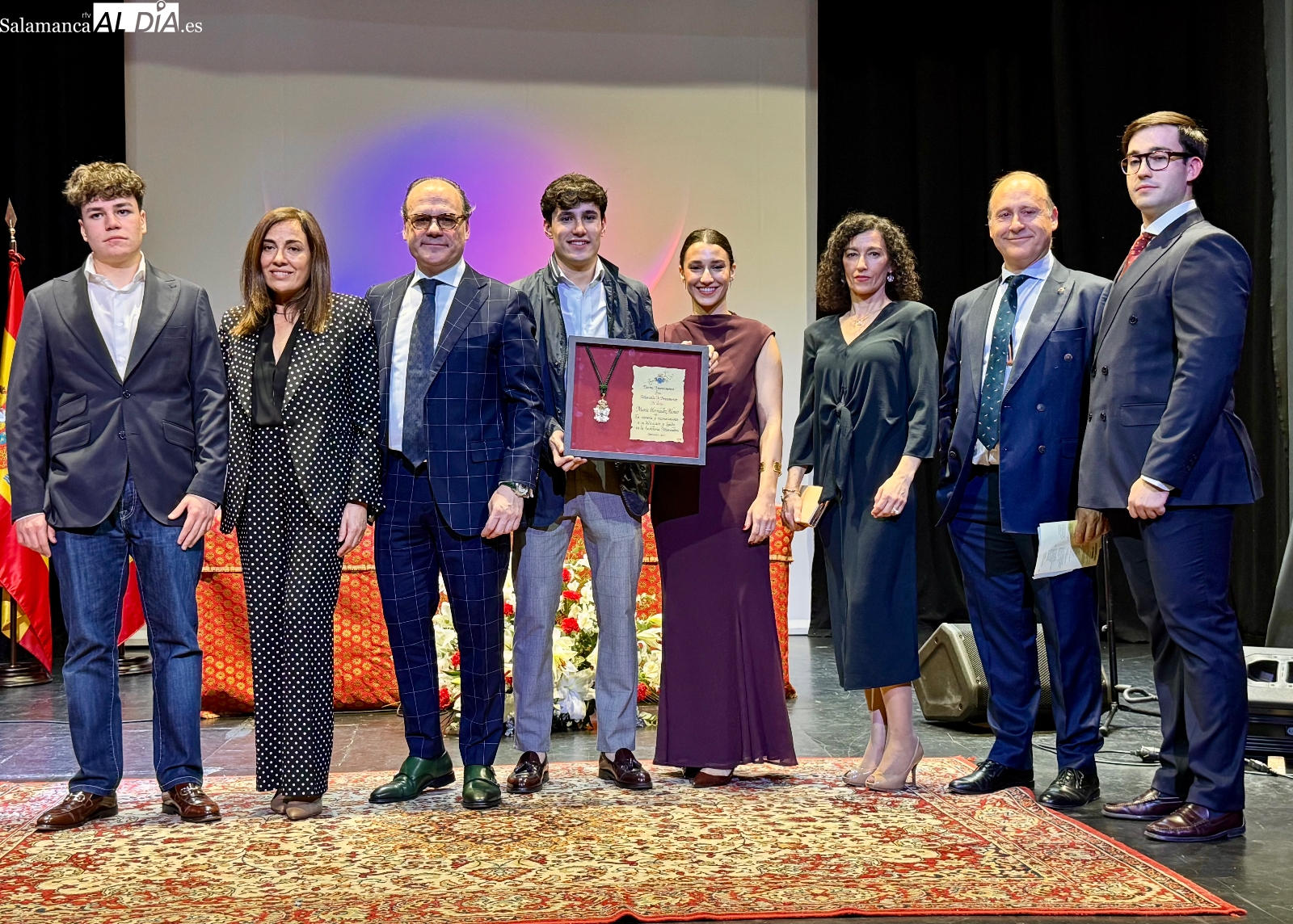 Mari Cabañas ya es eterna: Peñaranda entrega la Medalla de Oro a título póstumo a María Hernández Alonso