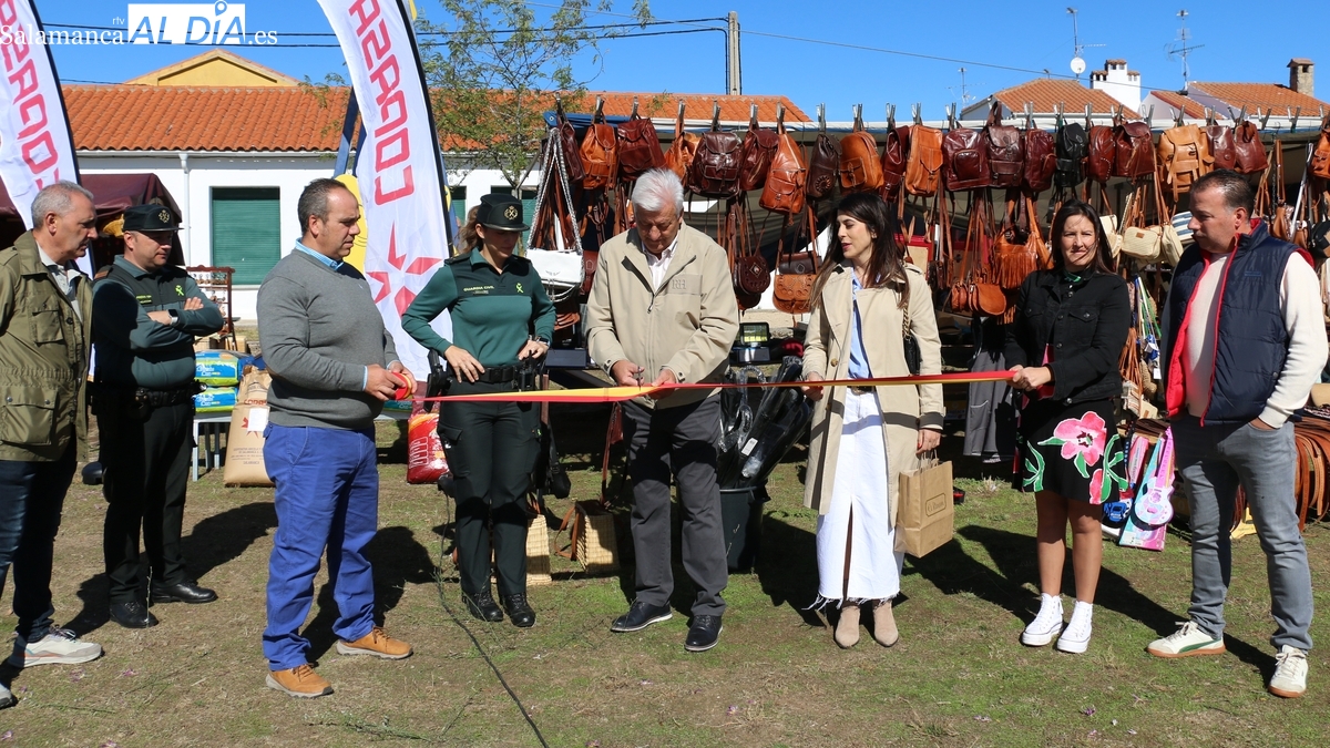 Villar de Peralonso se prepara para su IX Feria con una ruta a caballo para concienciar sobre el incendio de agosto