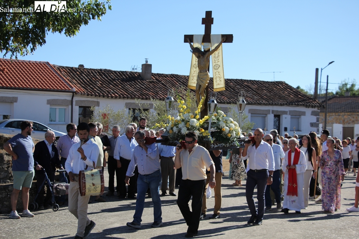 Devoción y arte taurino ponen el broche de oro a las fiestas de Bañobárez