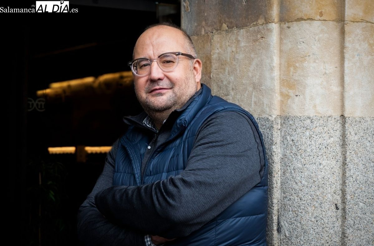 El historiador Miguel Ángel Martín Más, protagonista de la tertulia Rona Dalba