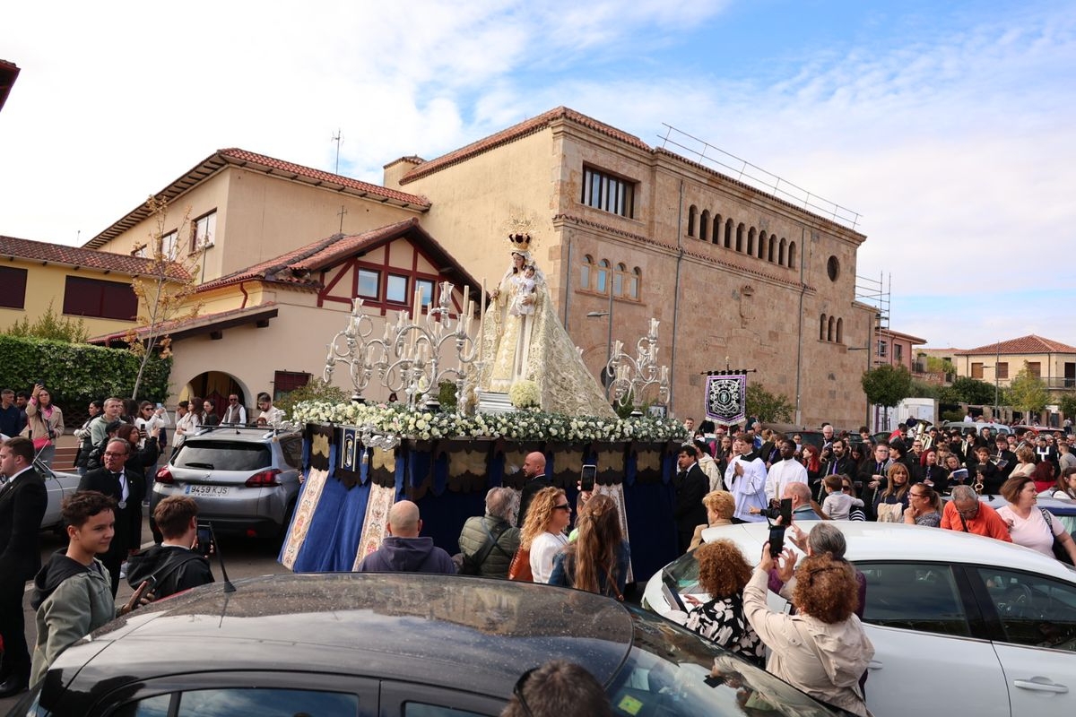 VÍDEO Y FOTOS| El fervor por la Virgen de la Merced inunda Salesas y Labradores
