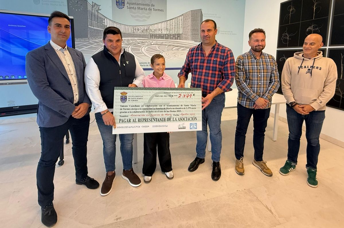 La solidaridad taurina de Santa Marta recauda más de 2.300 euros para la asociación La Sonrisa de María