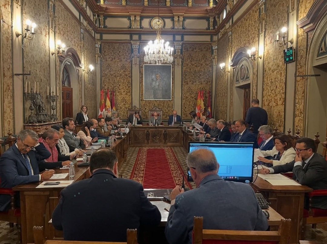 La Diputación aprueba en pleno una modificación de crédito de 31 millones de euros para unos Planes Provinciales históricos