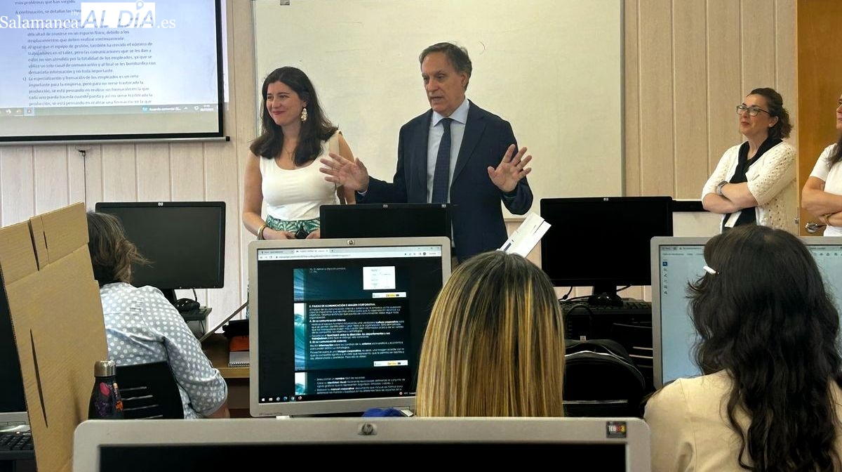 Salamanca abre la inscripción para dos cursos con beca remunerada para celadores y limpieza