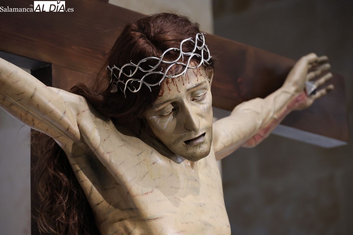 FOTOS | La historia del Cristo sin barba de Salamanca que cumple 500 años 